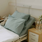 healthcare linen standards